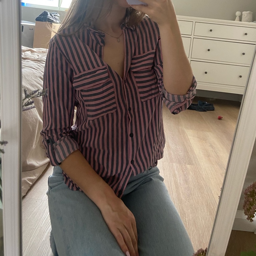 EXPRESS The City Shirt - grey & pink blouse